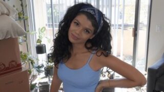 Harley Haze – Harley Haze Gets Her Box Filled – Mofos