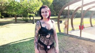 Vick – 25, goes to the main course! – JacquieEtMichelTV