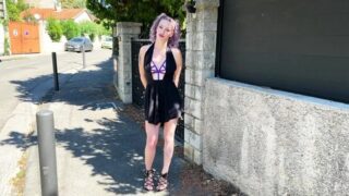Stella – 24 years old, always at her own pace – JacquieEtMichelTV