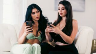 Alyx Star, Queenie Sateen – Time To Reconnect – MommysGirl