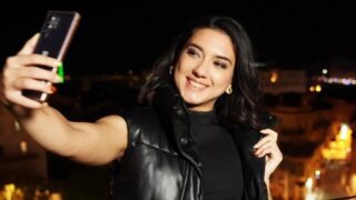 Lena Coxx – 25, has a sparkling sexuality! – JacquieEtMichelTV