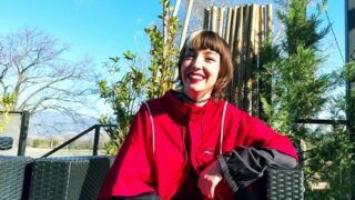 Oney – 23, a very cerebral young Toulouse girl – JacquieEtMichelTV