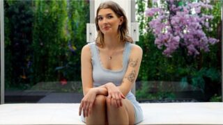 Bea – NetGirl