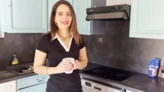 Joy – 29, secretary in Strasbourg! – JacquieEtMichelTV
