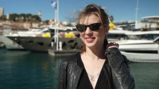 Jade, Martina – Hard initiation to the strap-on for Martina! – JacquieEtMichelTV