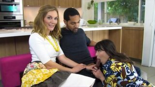 Mona Wales, Juliette March – Pancakes and a Threesome – MYLF