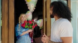 Jenna Starr – Mother’s Day – RealityKings