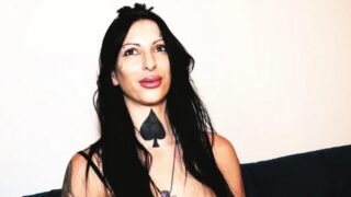 Analeya – 23 years old, masseuse who loves creampies! – JacquieEtMichelTV