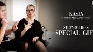 Kasia – Hot blonde Czech nympho MILF Kasia has a very hardcore gift for her strapping stepson – MatureNL