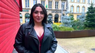 Mathilda – 25 years old, hairdresser in Metz! – JacquieEtMichelTV